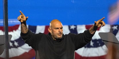 Fetterman llegó al Senado en enero del 2023 tras derrotar al republicano Mehmet Oz/ Rebecca Droke