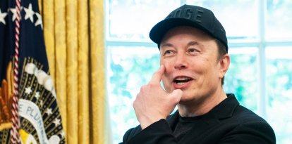 Musk en el Salón Ovál/ Alisson Robbert