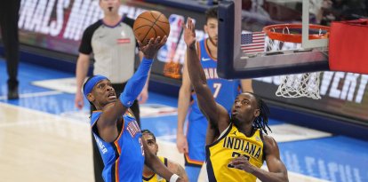Gilgeous-Alexander anota frente a los Pacers en las Finales de la NBA