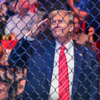 El expresidente estadounidense Donald Trump asiste al evento de artes marciales mixtas Ultimate Fighting Championship (UFC) 299 en el Kaseya Center de Miami, Florida, el 9 de marzo de 2024.